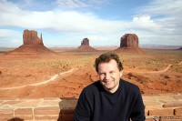 Vypadá to jako reklama na Marlboro - ale ono to v Monument Valley opravdu takhle vypadá...