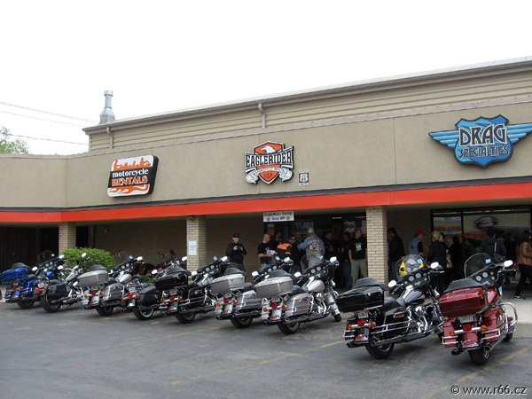 Den první / Day one